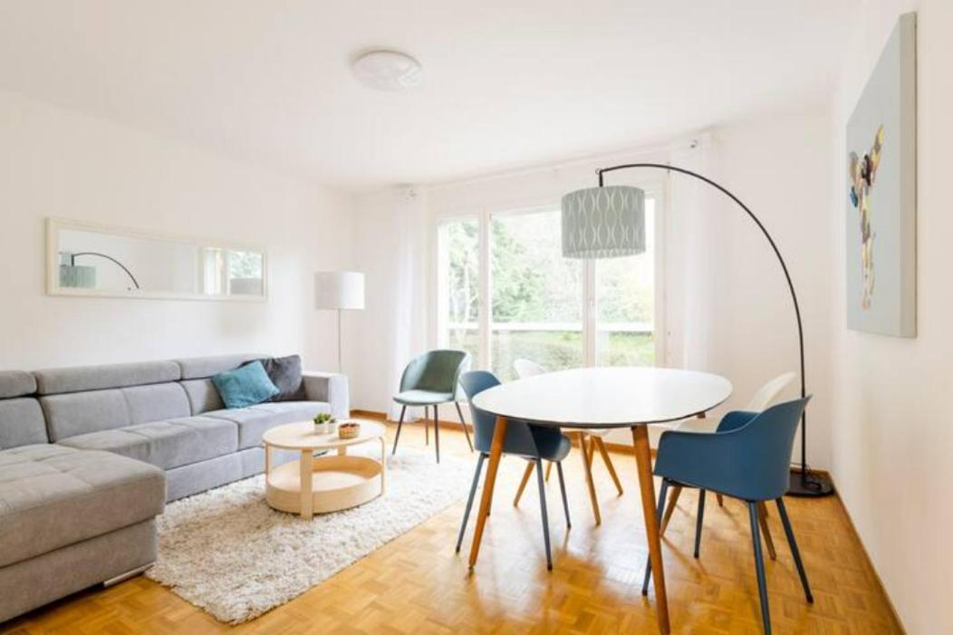 Of 52 Sqm With Free Parking * Лозана